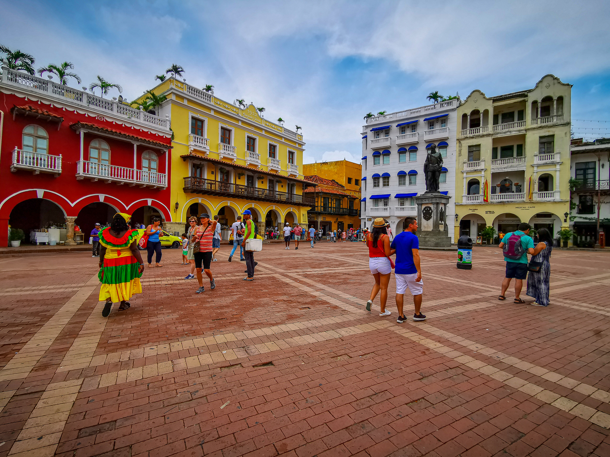 colombia pablo hidalgo licensed