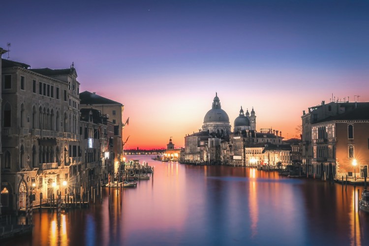 venice-g4067a11a8_1920